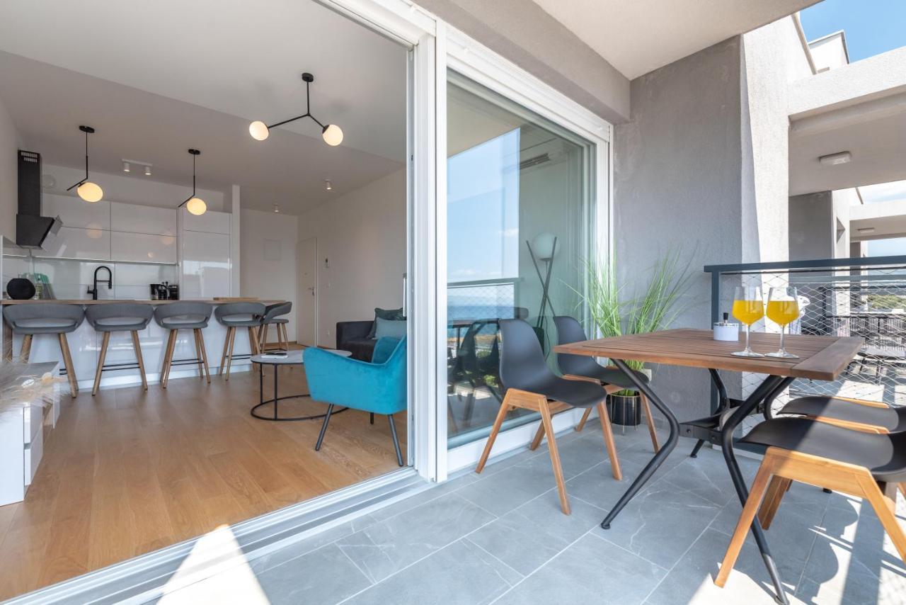 Dalmatia Apartment Znjan Split Exterior photo