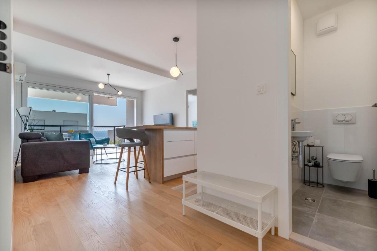 Dalmatia Apartment Znjan Split Exterior photo