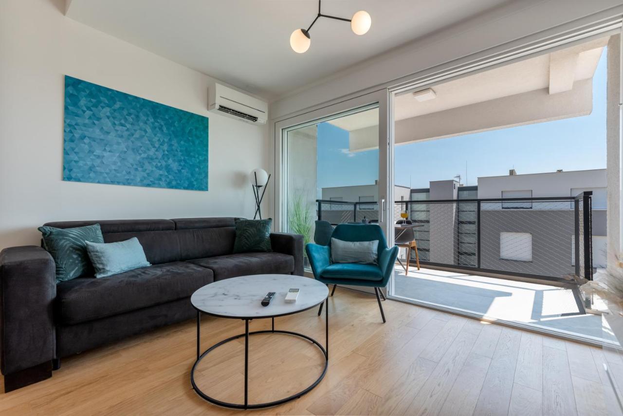 Dalmatia Apartment Znjan Split Exterior photo