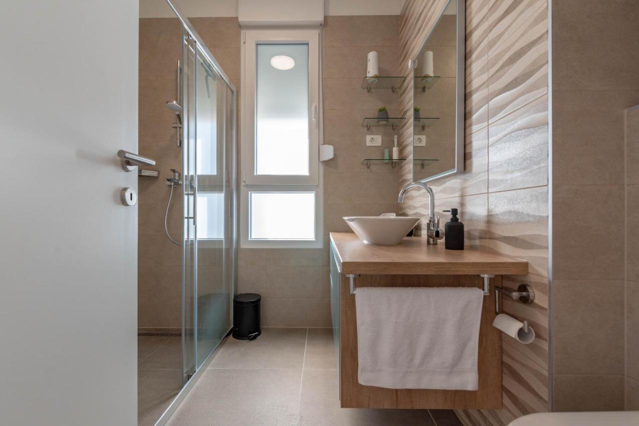 Dalmatia Apartment Znjan Split Exterior photo
